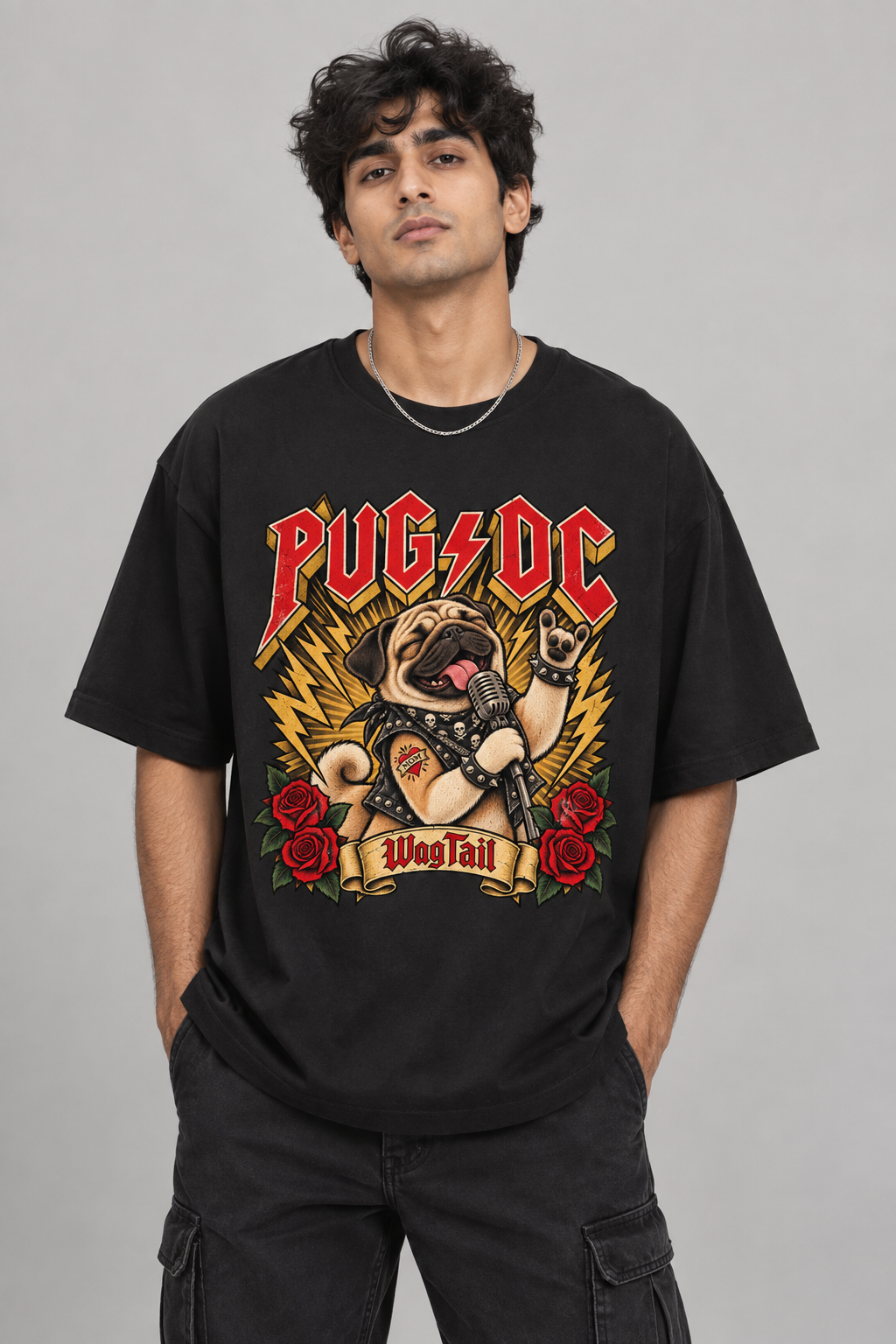Pug | PUG/DC Oversized T-Shirt - lifestyle photo