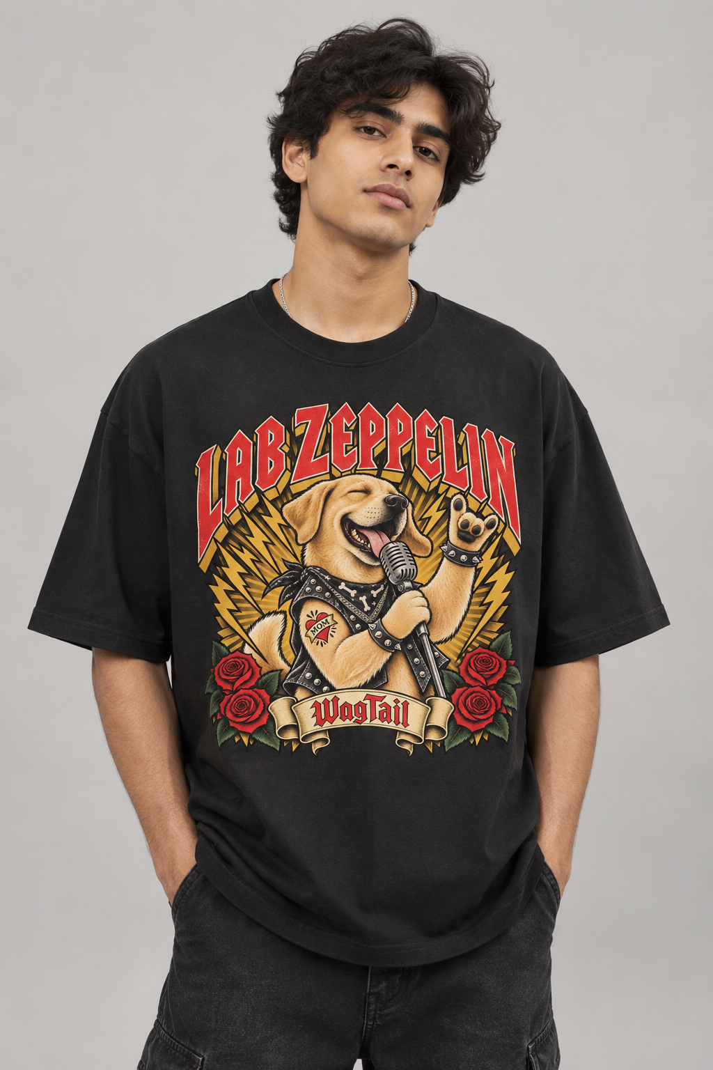 Labrador | Lab Zeppelin Oversized T-Shirt - lifestyle photo